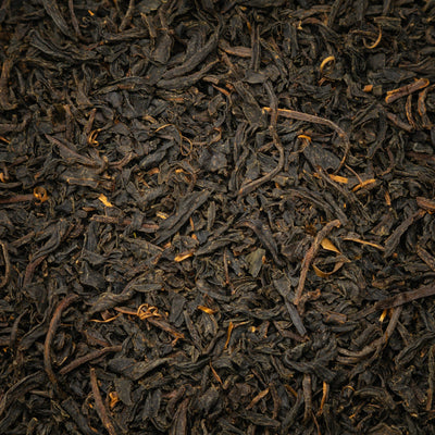 有機紅茶の茶葉アップ（霧島産） / Close-up of organic black tea leaves grown in Kirishima, Kagoshima - 今村茶園